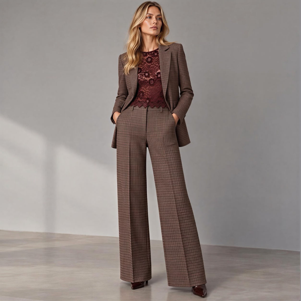 Maglia in Pizzo Bordeaux