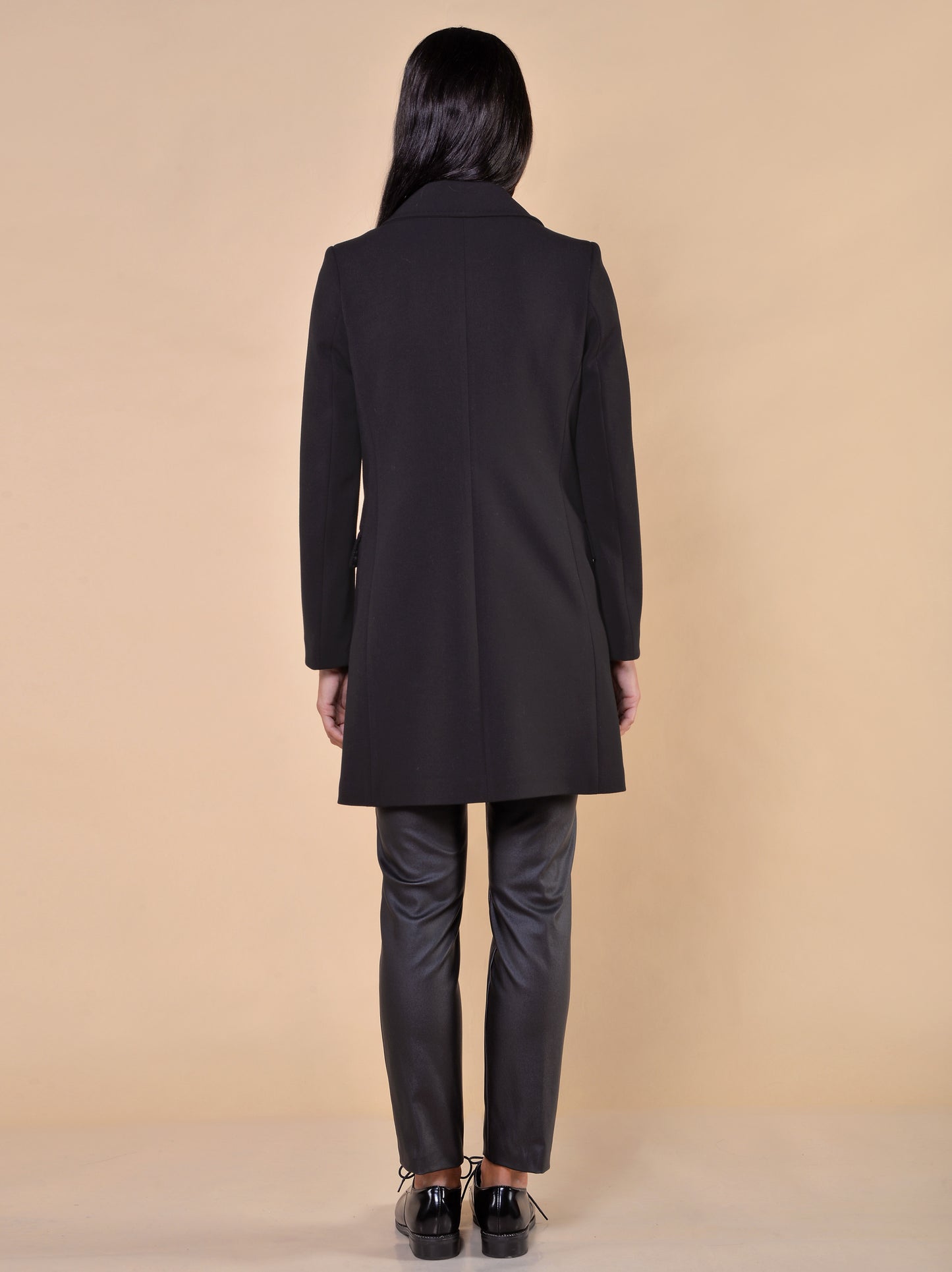 Cappotto in Triplo Crepe Nero