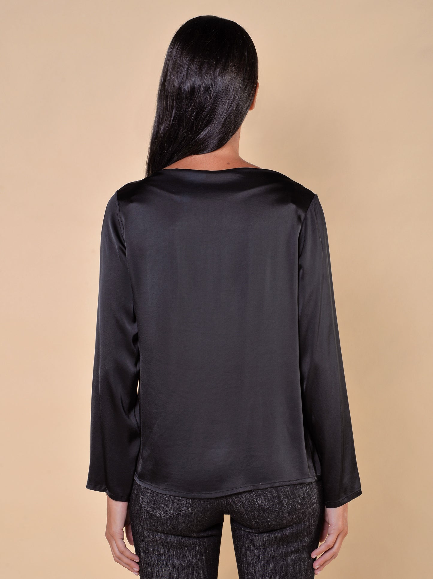 Blusa Scollo a Barca Nera