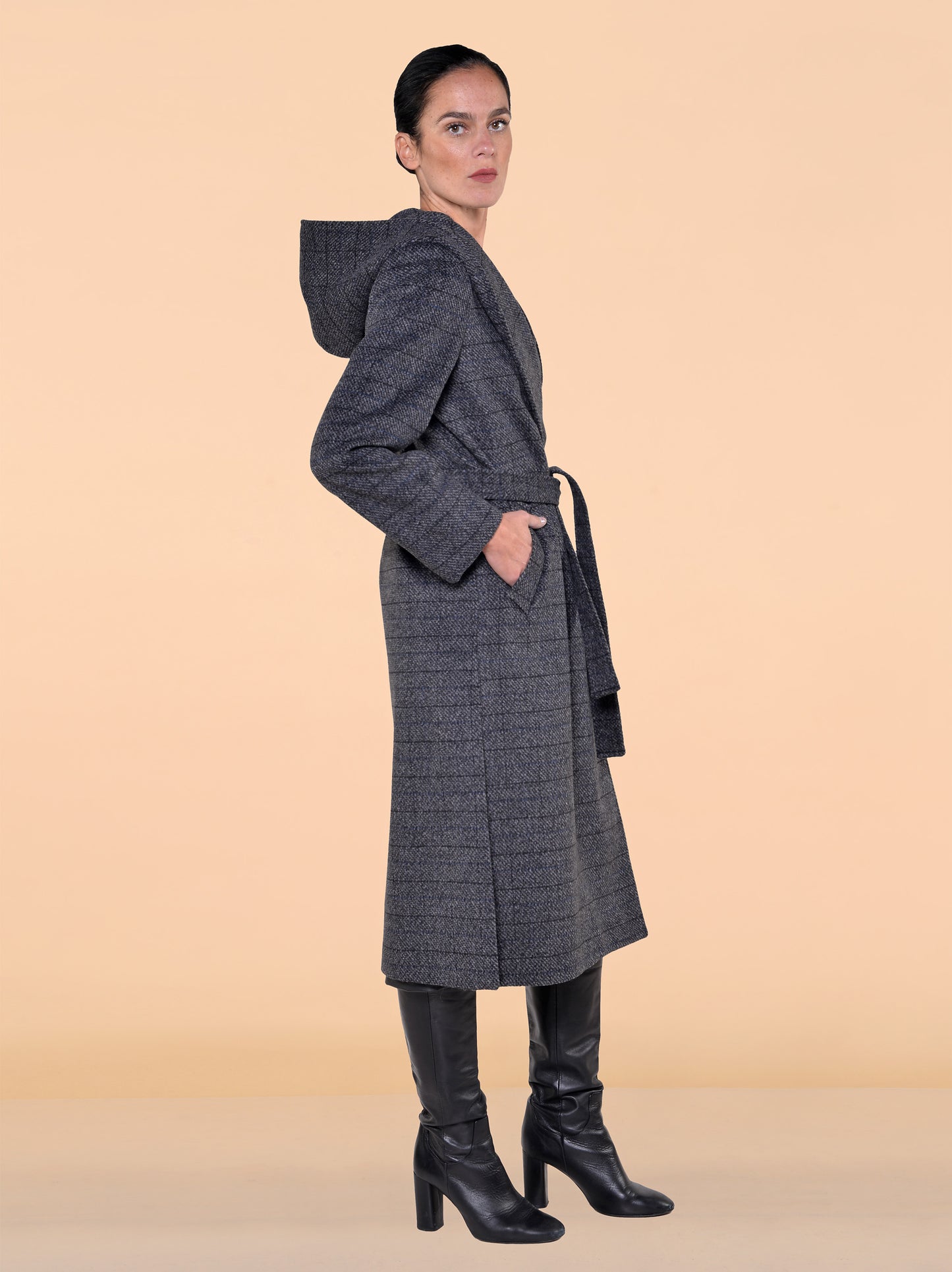 Cappotto Lungo Con Cappuccio Fantasia Quadro Grigio