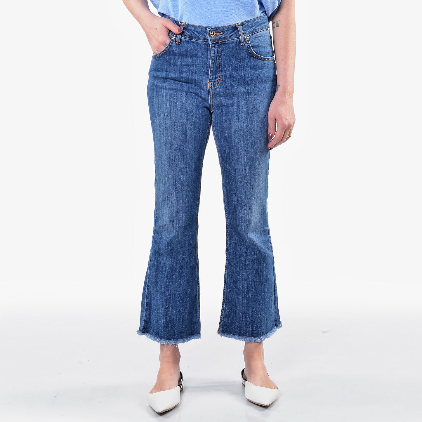 Jeans a Zampa Blu Denim Sfrangiato