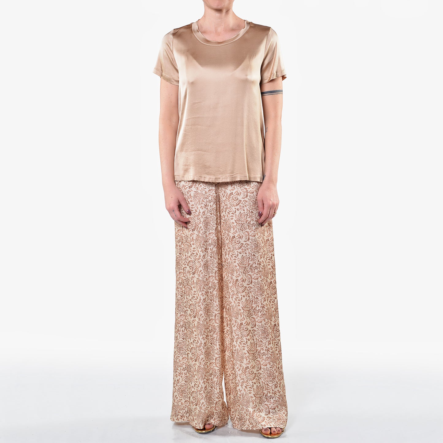 T-shirt in Raso di Viscosa Elasticizzato Deserto 1/2 Manica
