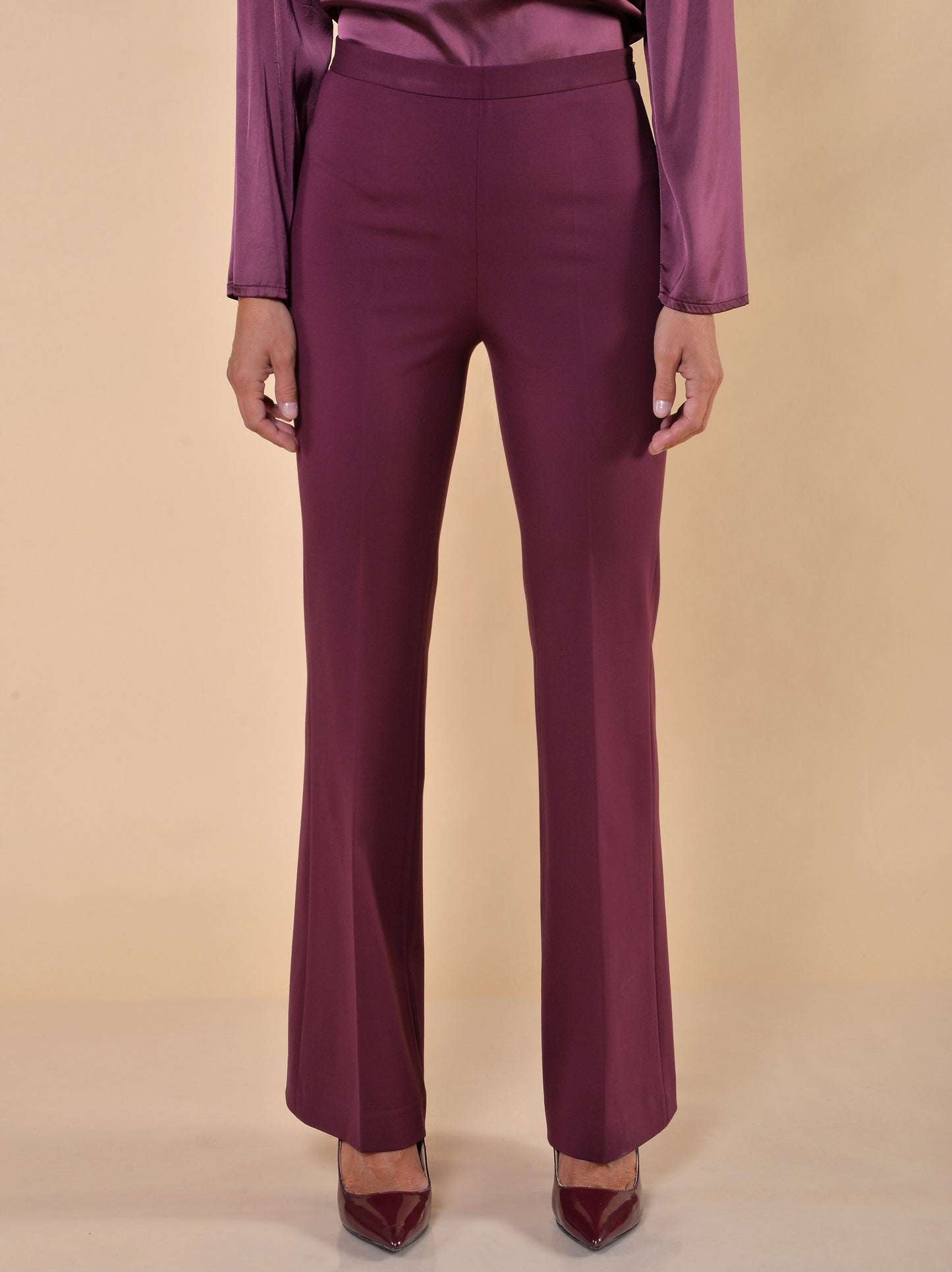 Pantaloni a Zampa in Punto Milano Bordeaux