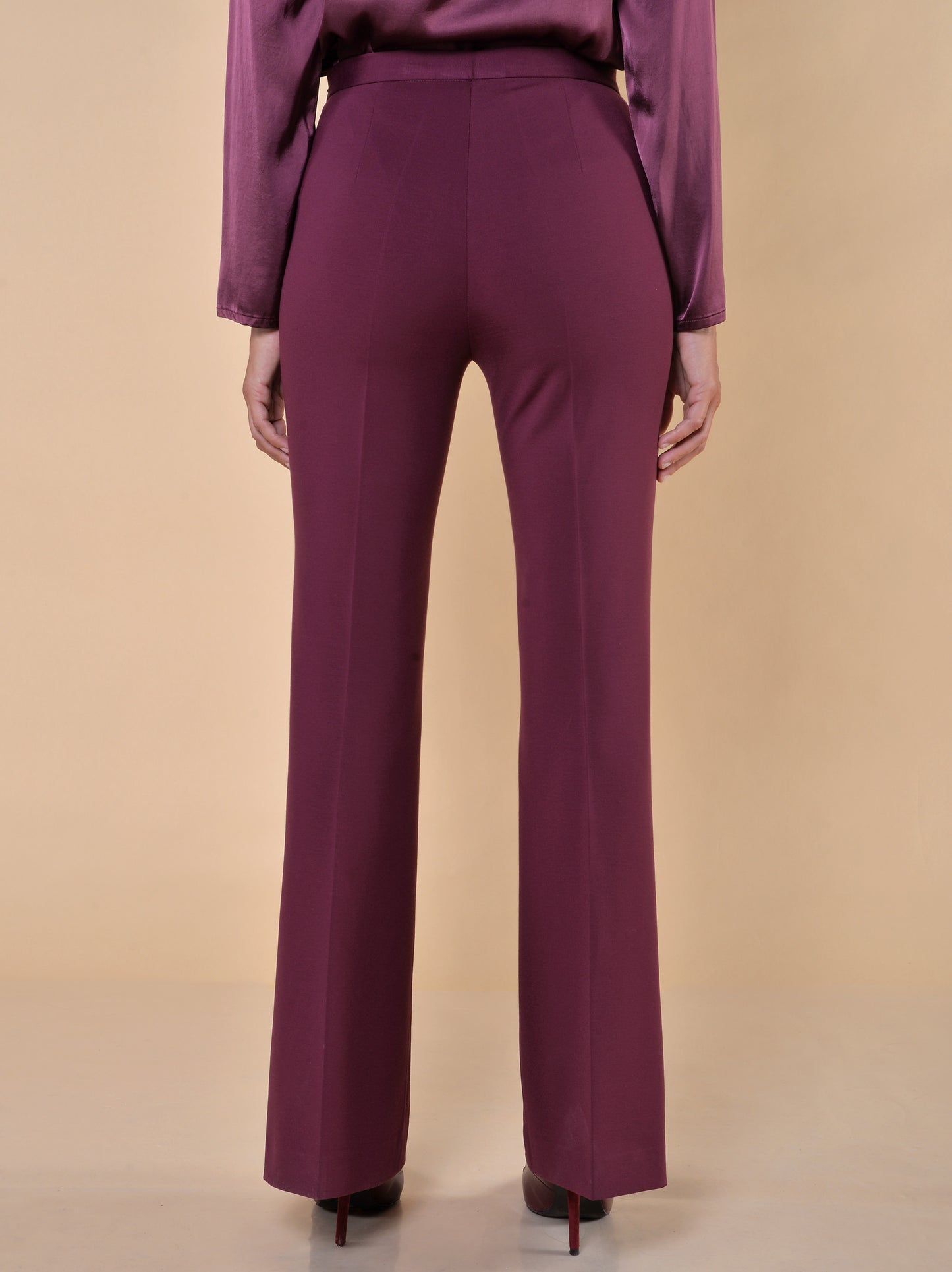 Pantaloni a Zampa in Punto Milano Bordeaux