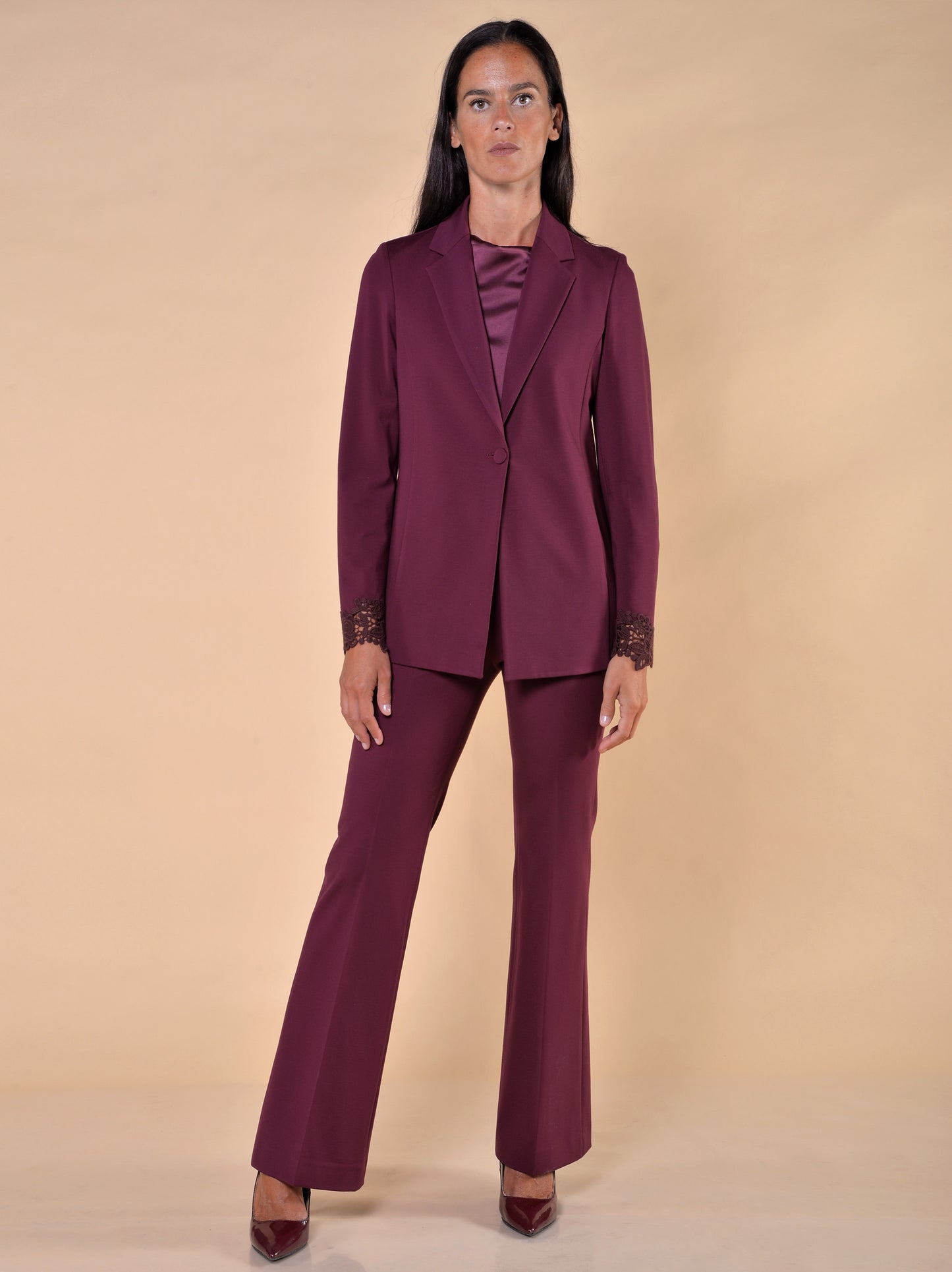 Pantaloni a Zampa in Punto Milano Bordeaux