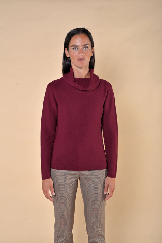 Maglia in Pura Lana Vergine Collo a Ciambella Bordeaux