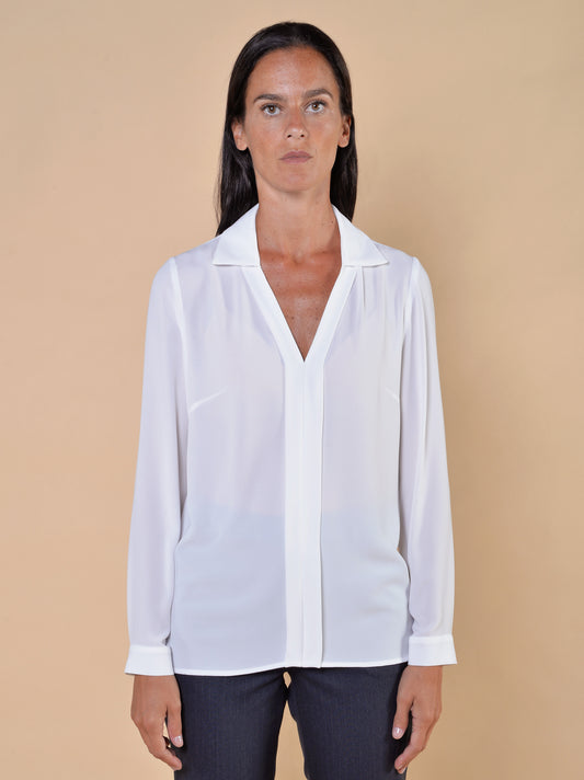 Camicia Scollo a V e Piega Avanti