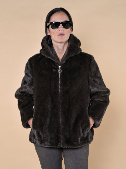 Ecopelliccia con Cappuccio Moro