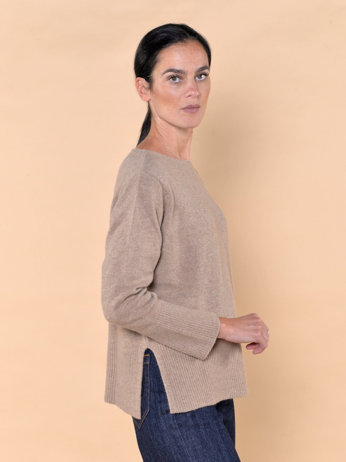 Maglia Scollo a Barca Misto Lana Cammello