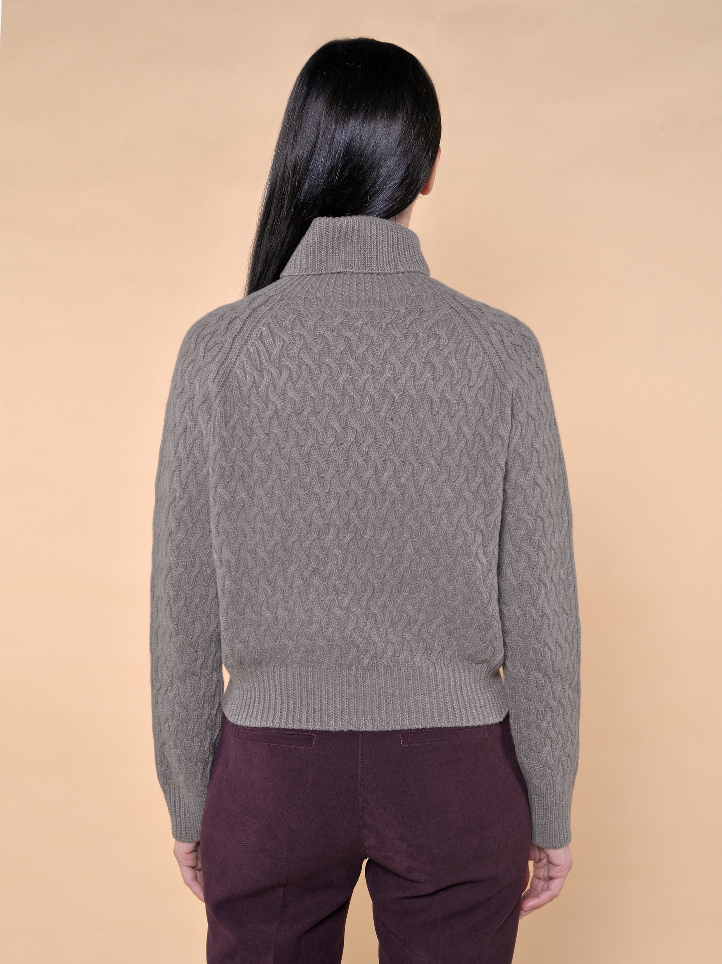 Collo Alto con Trecce Misto Cachemire Noce