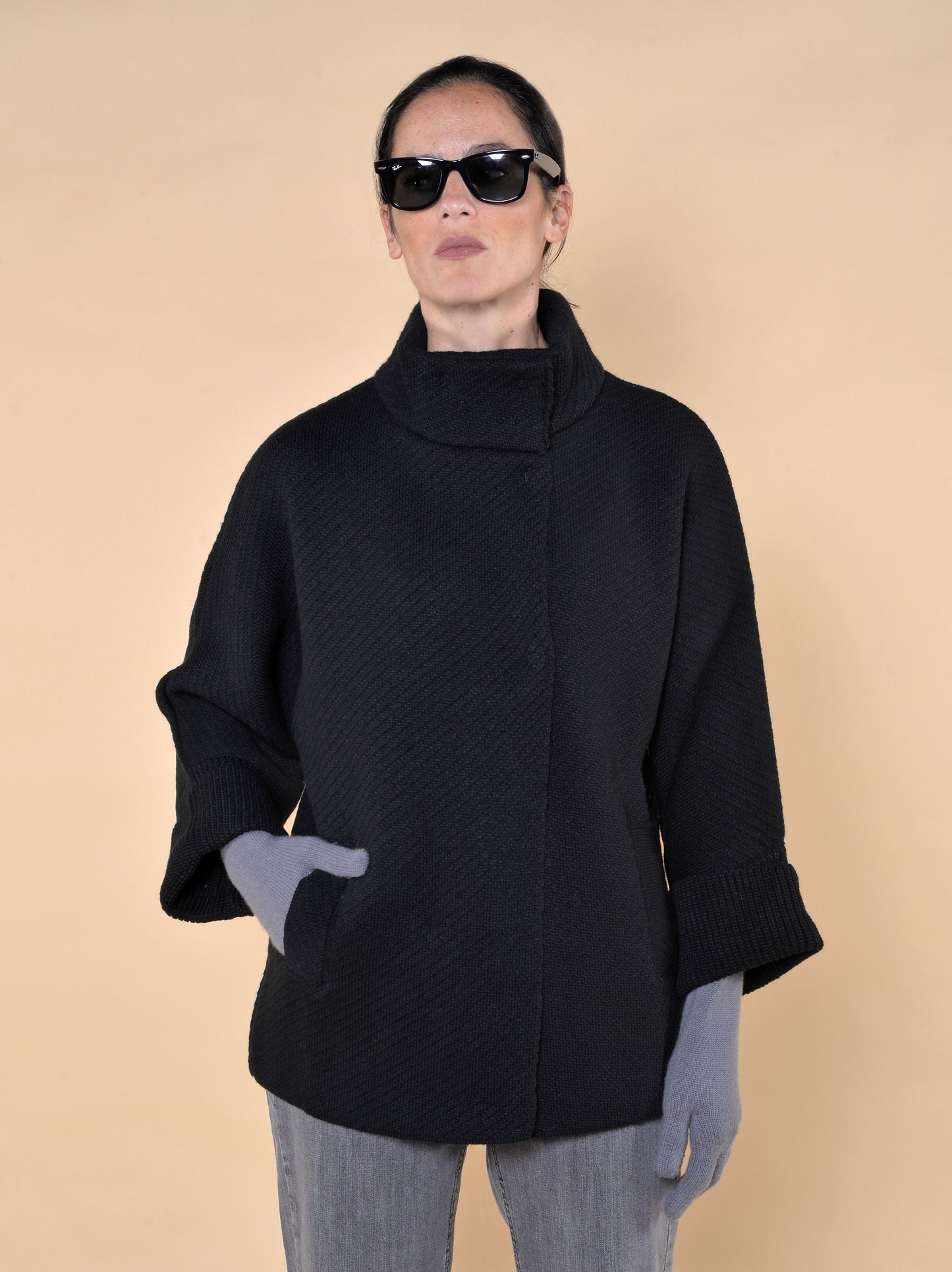 Cappa in Maglia Nera