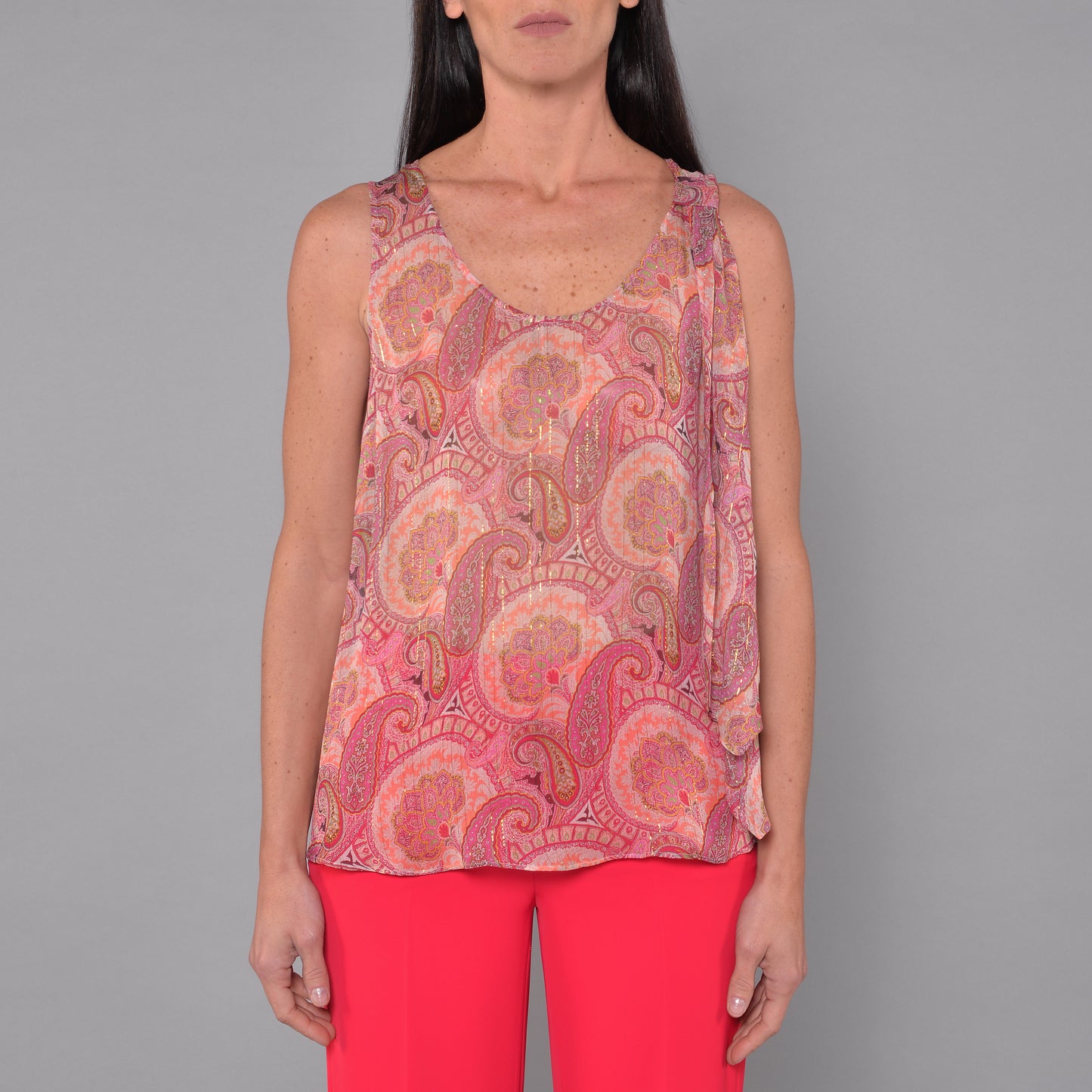 Top in Viscosa con Fiocco Fantasia Cachemire Fragola