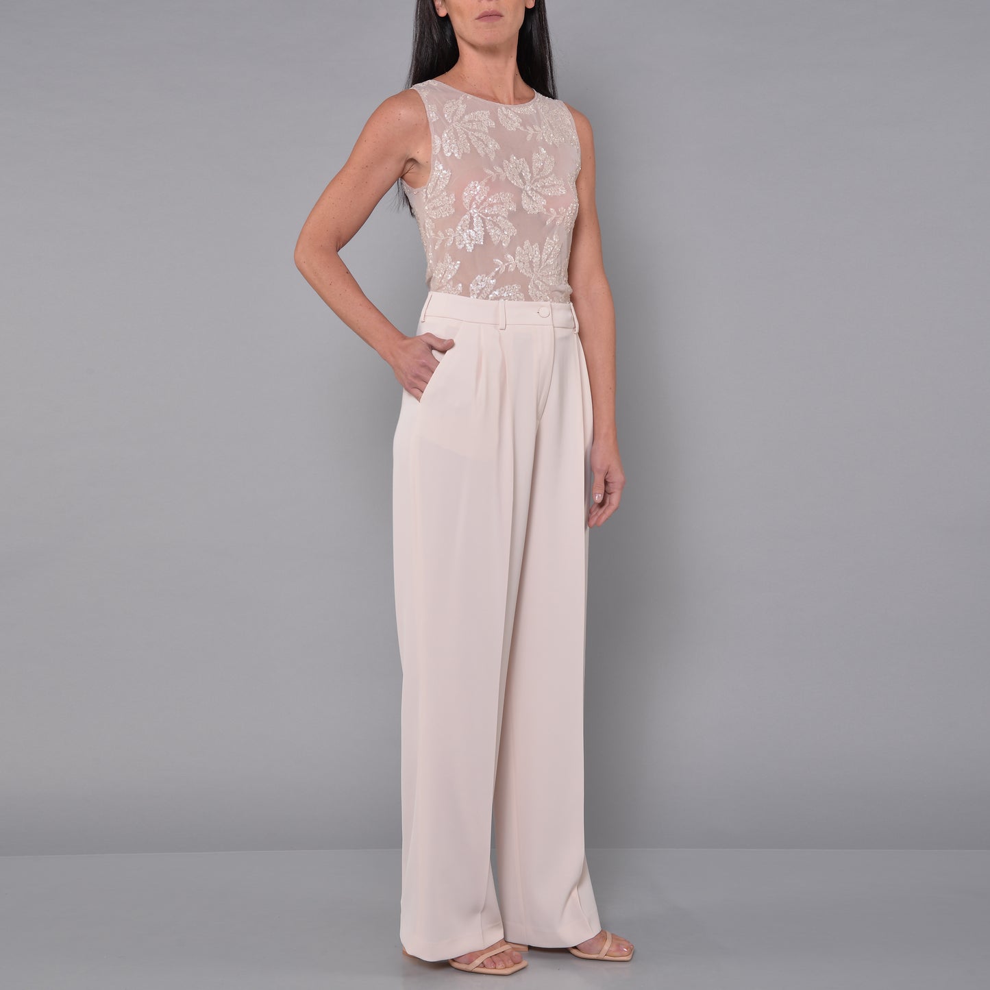 Pantaloni Con Pence Vaniglia