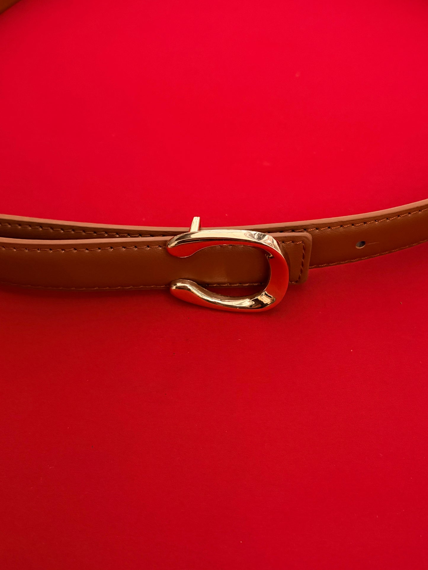 Cintura con Fibbia dalla Galvanica Oro Cuoio