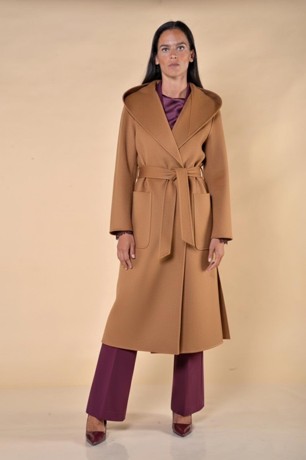 Cappotto Lungo Con Cappuccio e Tasche a Toppa Cammello