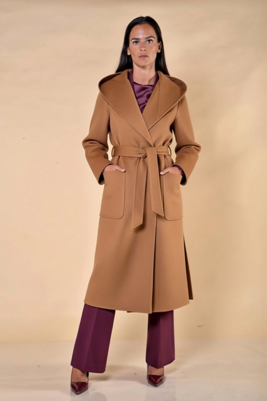 Cappotto Lungo Con Cappuccio e Tasche a Toppa Cammello