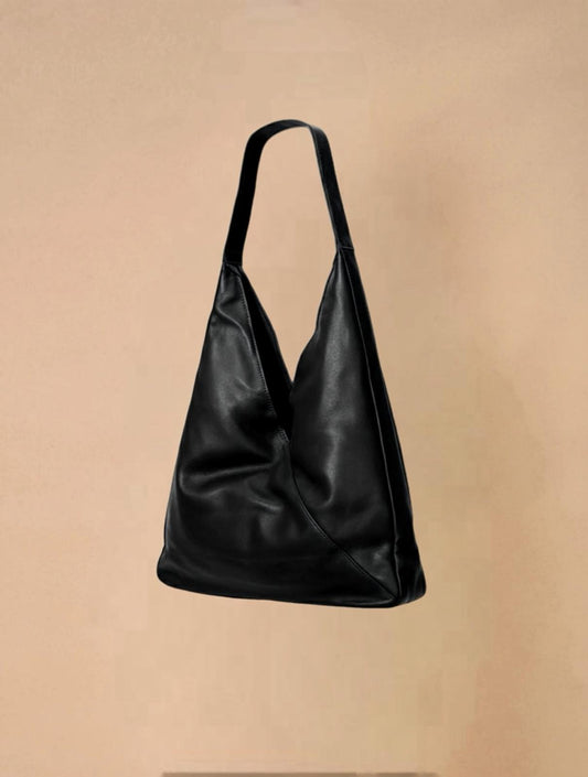 Borsa con Taglio Diagonale Nera